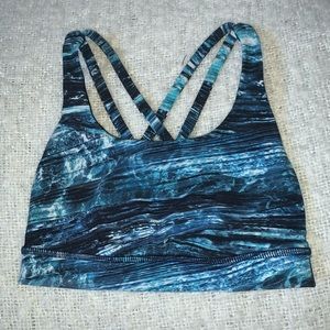 Lululemon sports bra